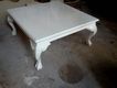 mesa de centro patas de garra .95 x.95mtcolor laka blanca
